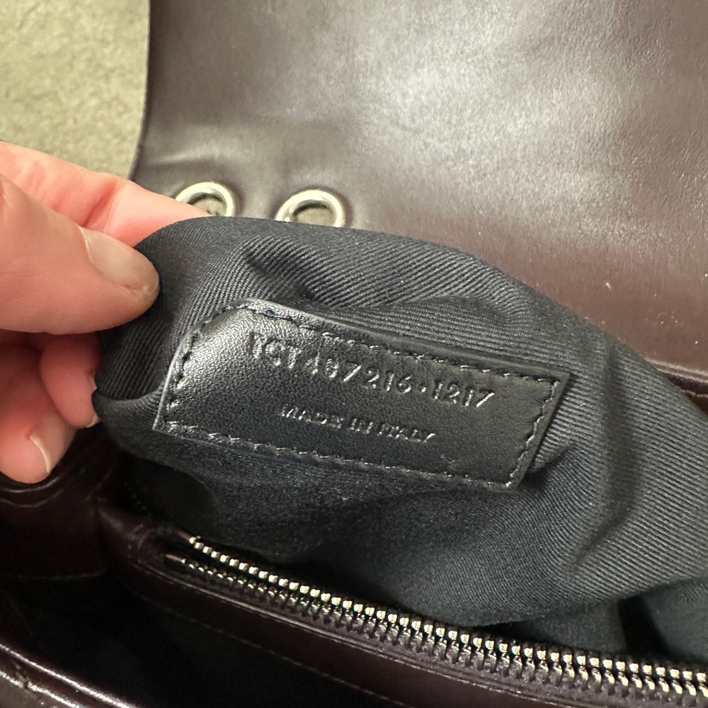 Authentic Saint Laurent Medium Loulou amaranto - Picture 10 of 11